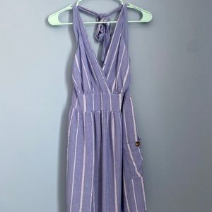 American Eagle super cute mini dress with pockets